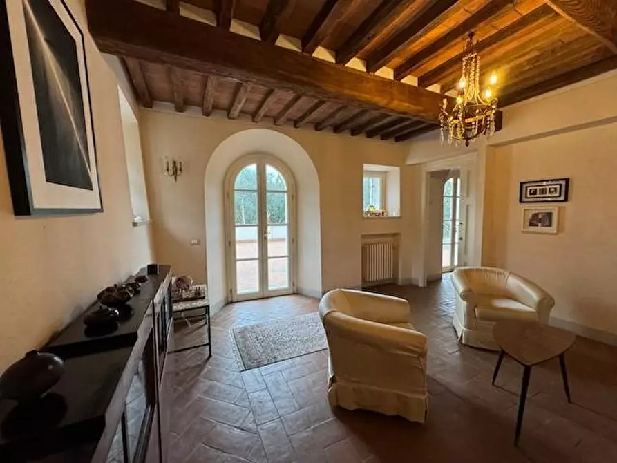 Immagine 43 di Villa in vendita  a Pietrasanta