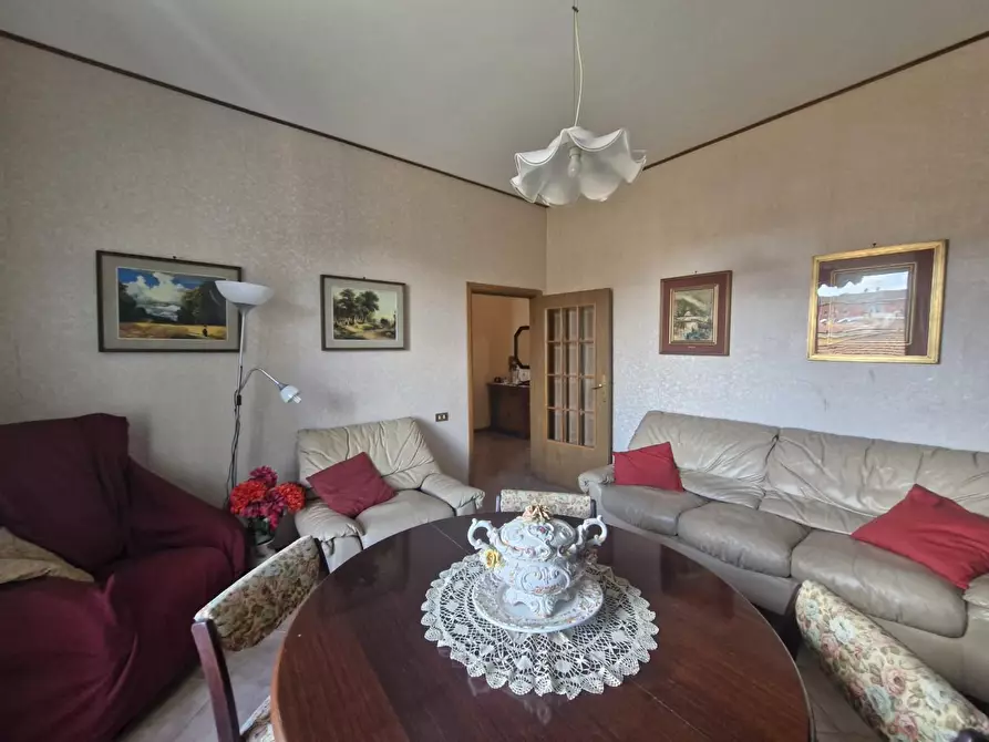 Immagine 1 di Appartamento in vendita  a Piombino