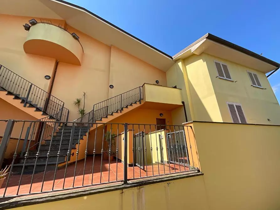 Immagine 36 di Appartamento in vendita  a Collesalvetti