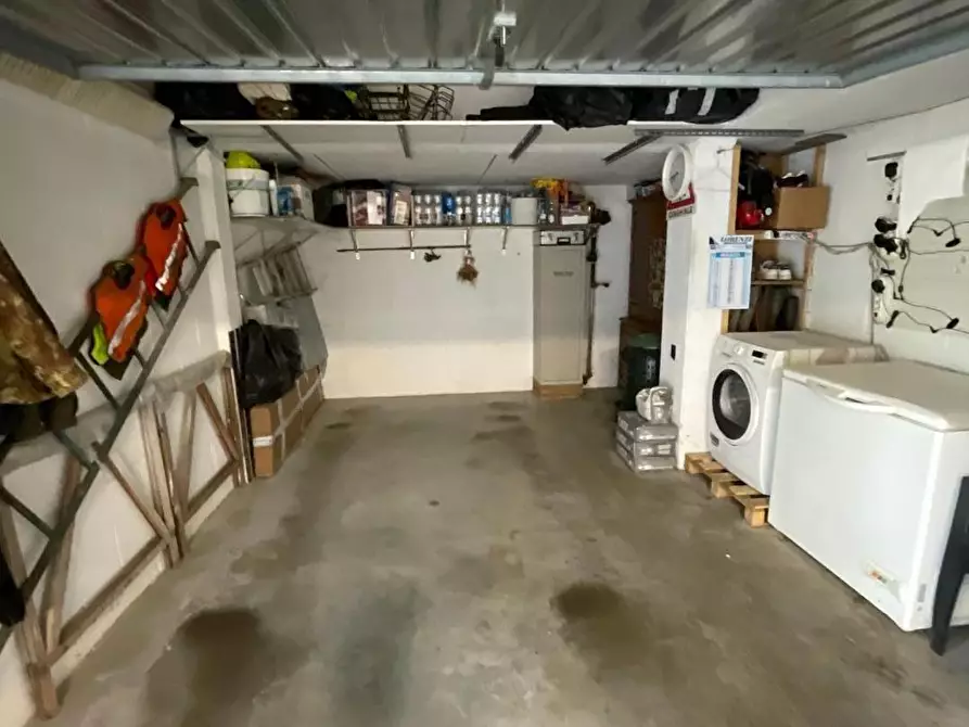 Immagine 48 di Appartamento in vendita  a Collesalvetti