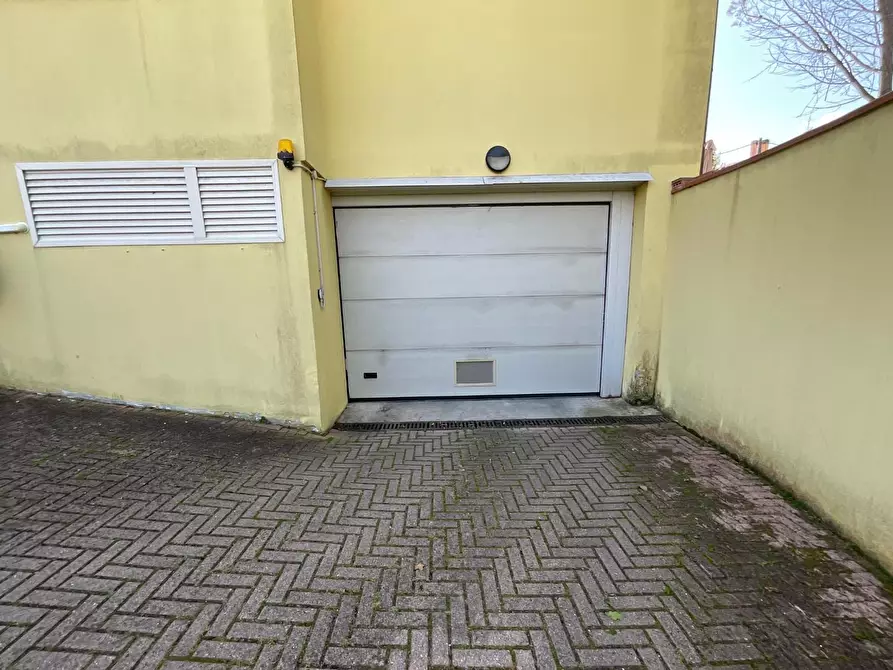 Immagine 43 di Appartamento in vendita  a Collesalvetti