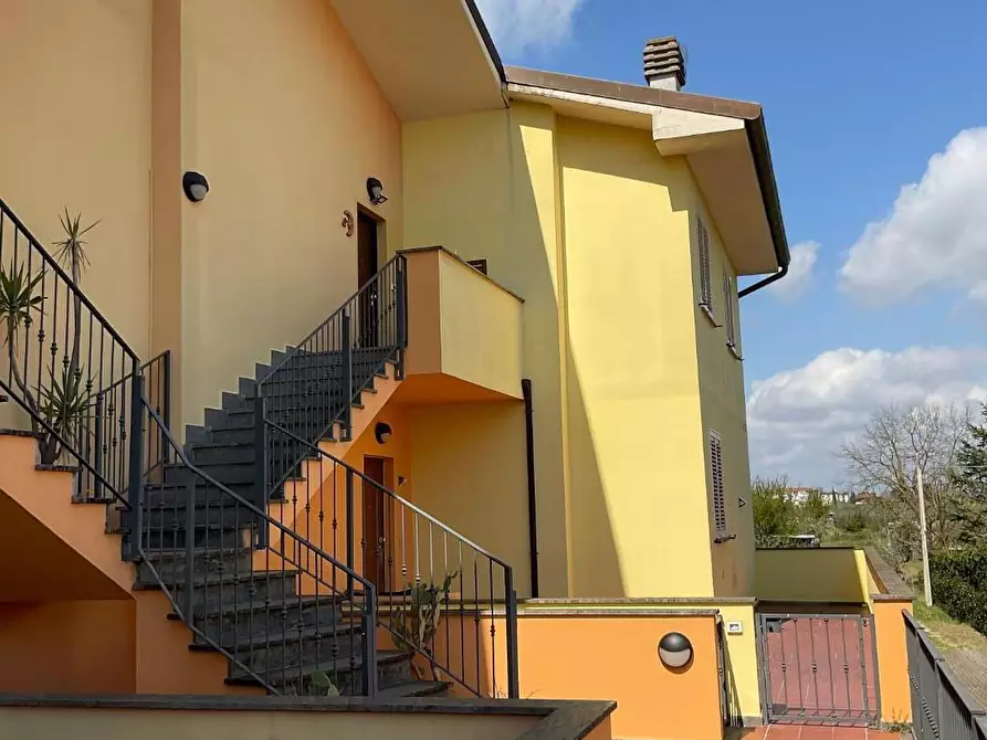 Immagine 53 di Appartamento in vendita  a Collesalvetti