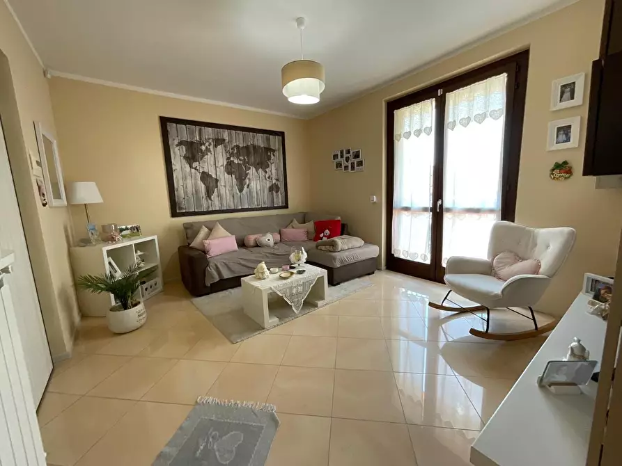 Immagine 1 di Appartamento in vendita  a Collesalvetti