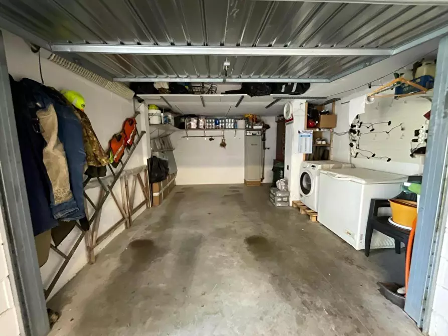 Immagine 49 di Appartamento in vendita  a Collesalvetti