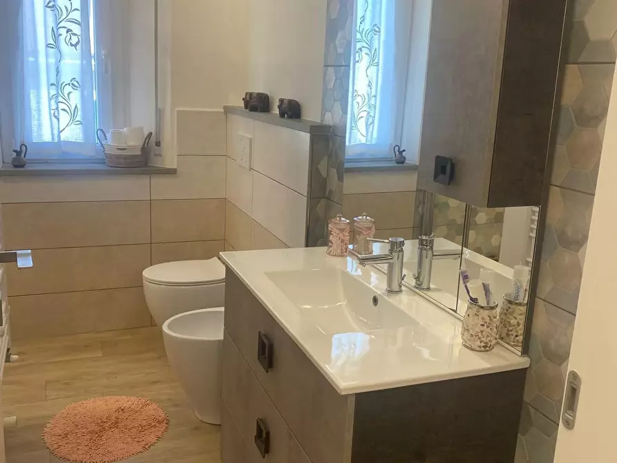 Immagine 22 di Appartamento in vendita  a Piombino