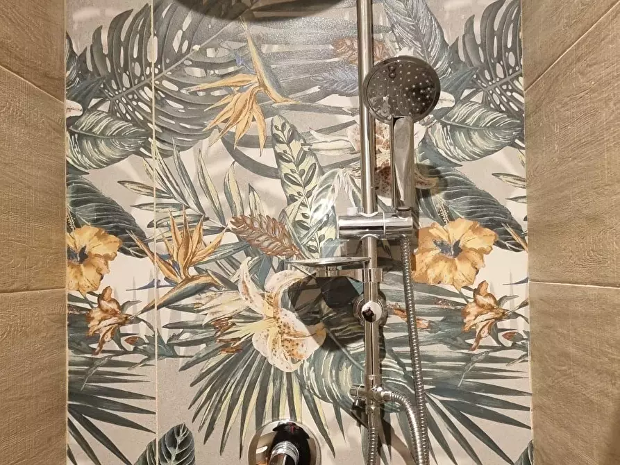 Immagine 13 di Appartamento in vendita  a Massa