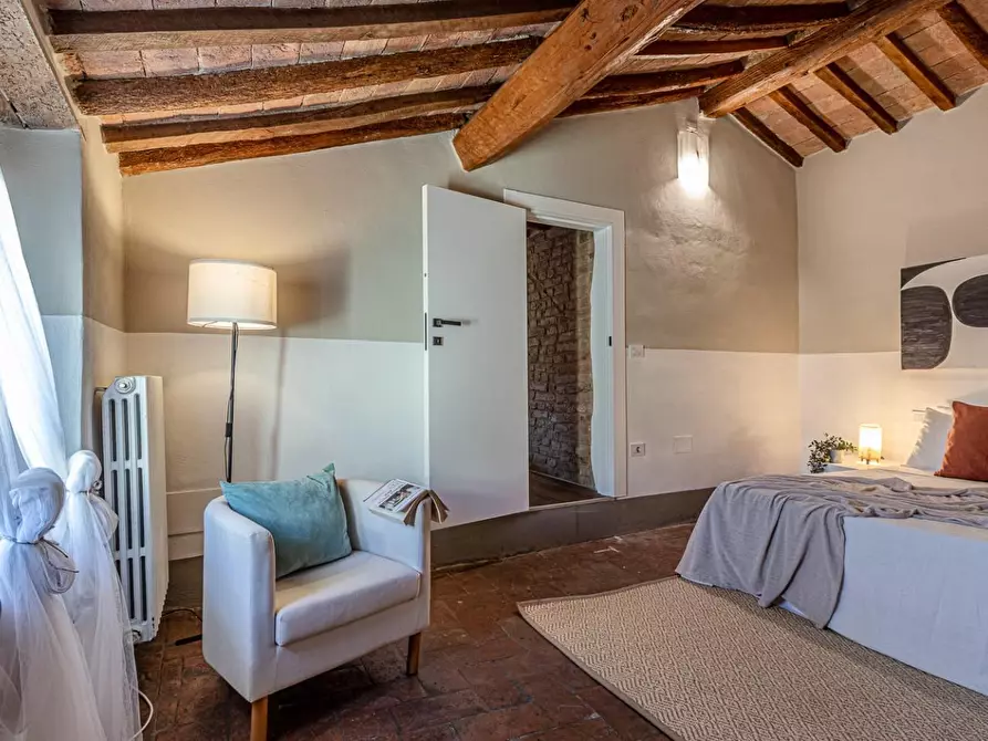 Immagine 12 di Appartamento in vendita  a Gambassi Terme