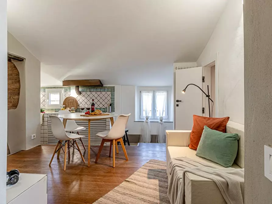 Immagine 1 di Appartamento in vendita  a Gambassi Terme