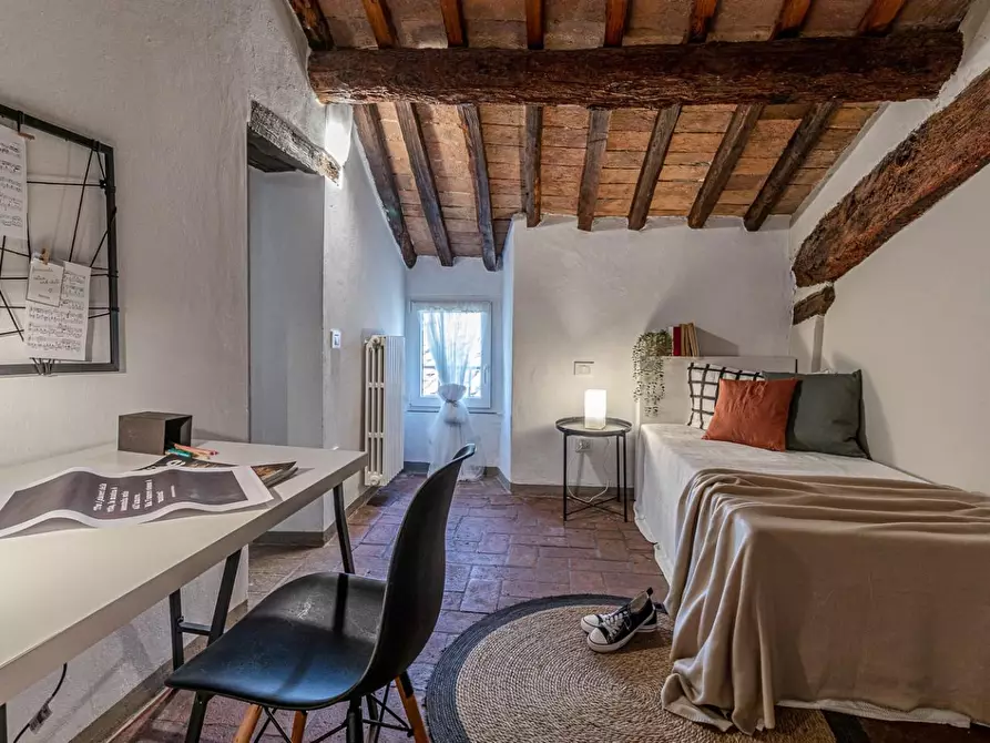 Immagine 18 di Appartamento in vendita  a Gambassi Terme