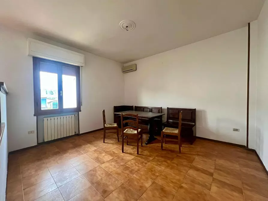 Immagine 4 di Appartamento in vendita  a Empoli