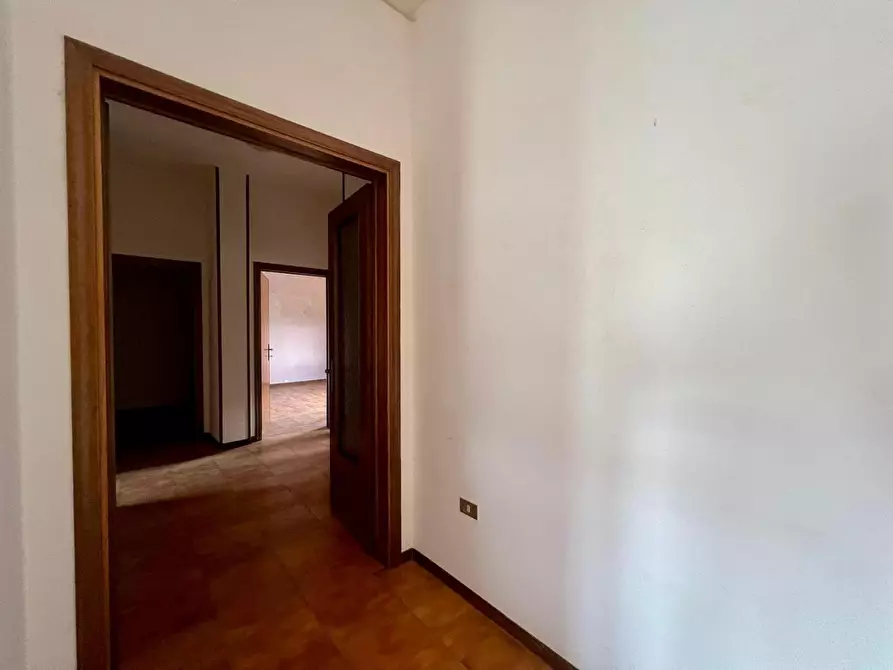 Immagine 11 di Appartamento in vendita  a Empoli