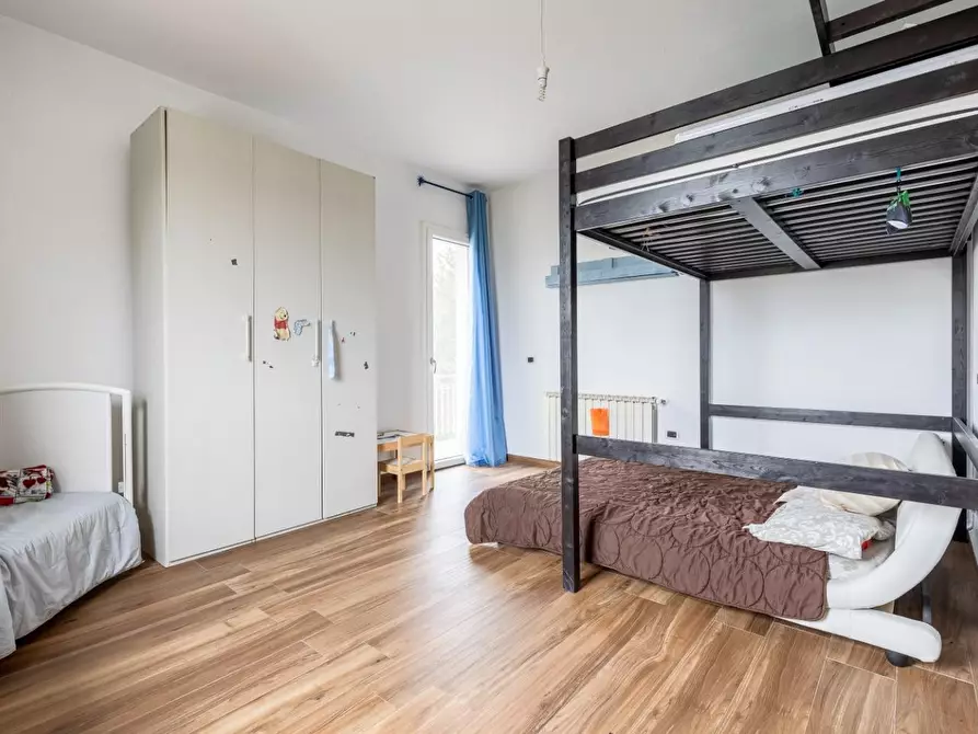 Immagine 14 di Casa indipendente in vendita  a Santa Maria A Monte