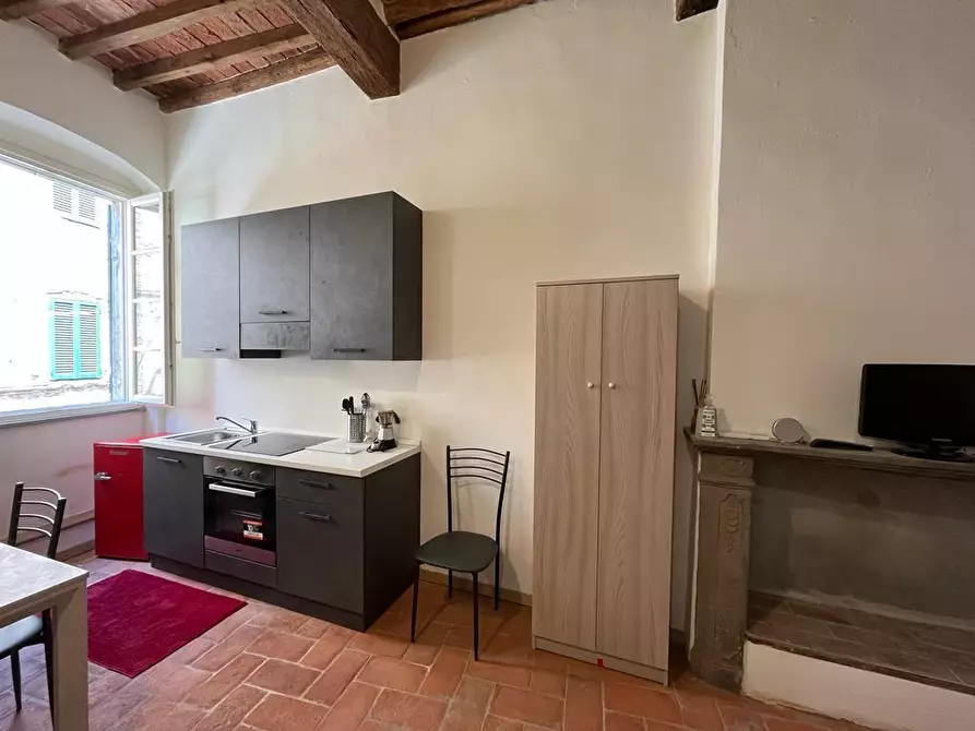 Immagine 1 di Appartamento in vendita  a Peccioli