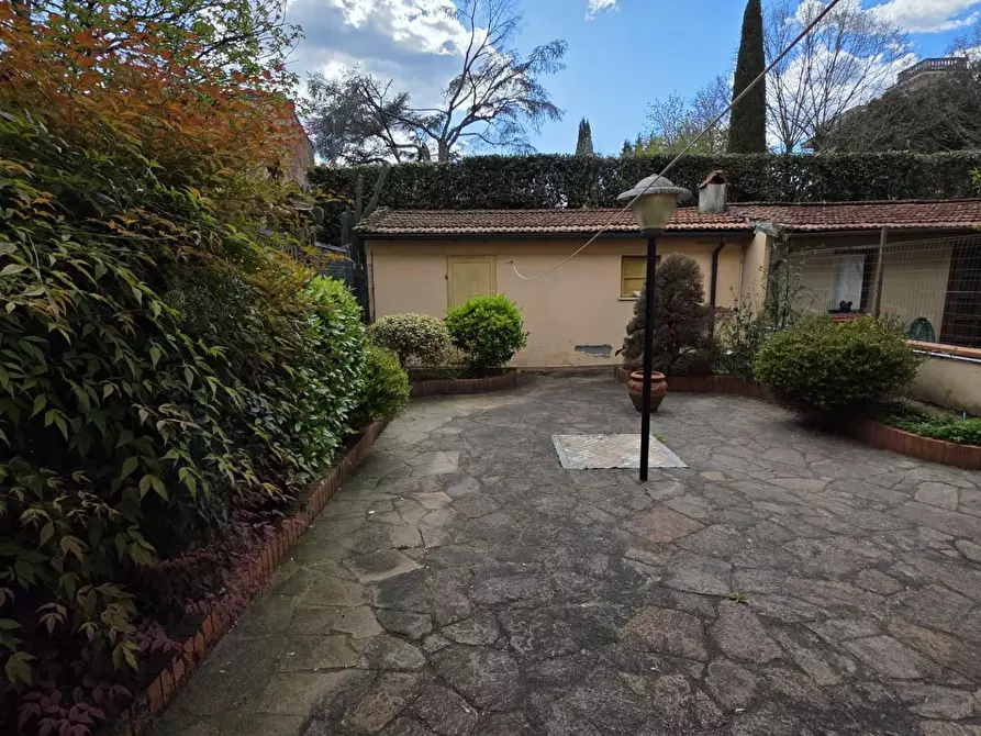 Immagine 19 di Appartamento in vendita  a Santa Croce Sull'arno