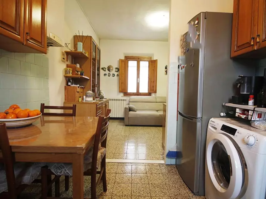Immagine 9 di Appartamento in vendita  a Montelupo Fiorentino