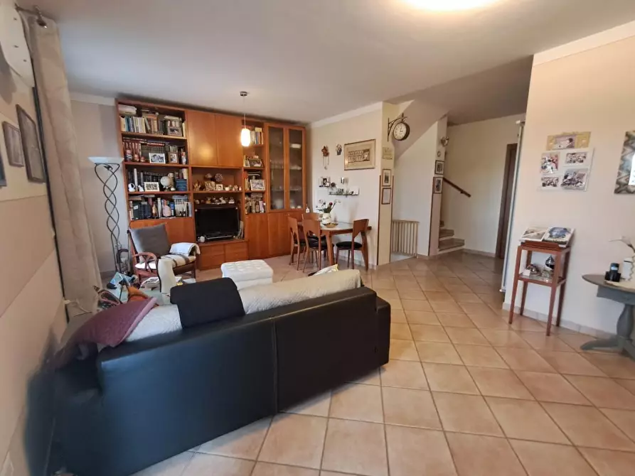 Immagine 3 di Villetta a schiera in vendita  a Capannoli