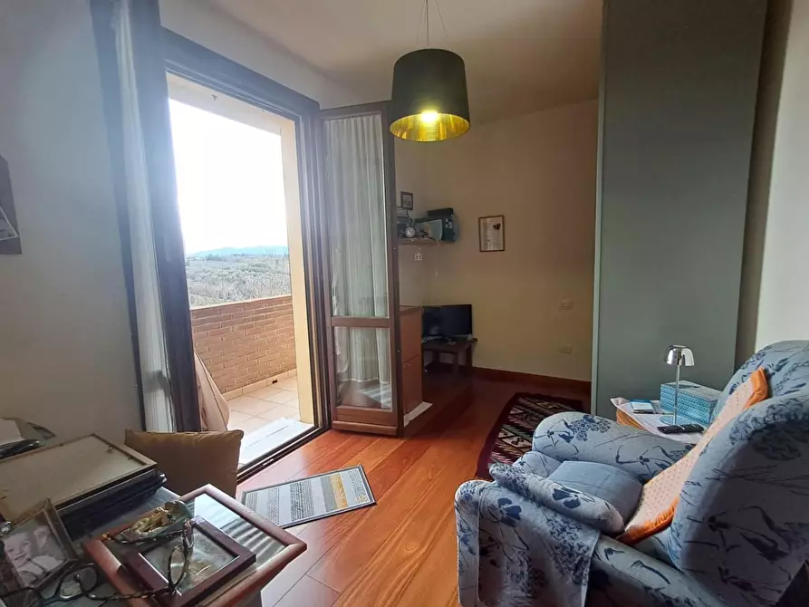 Immagine 11 di Villetta a schiera in vendita  a Capannoli