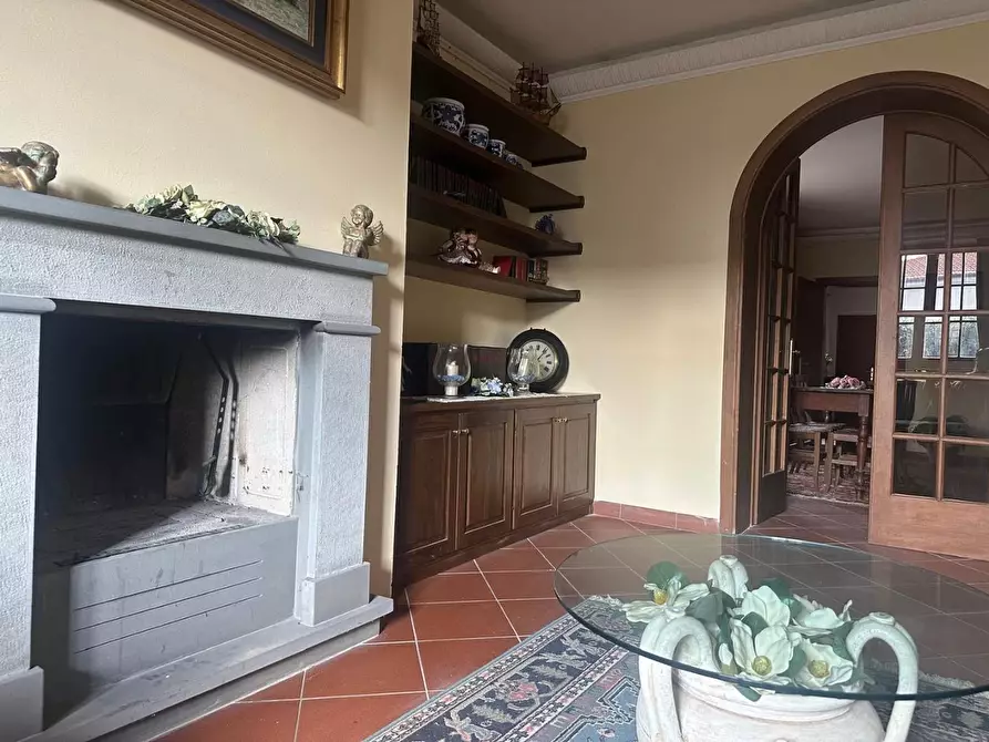 Immagine 14 di Villa in vendita  a Larciano