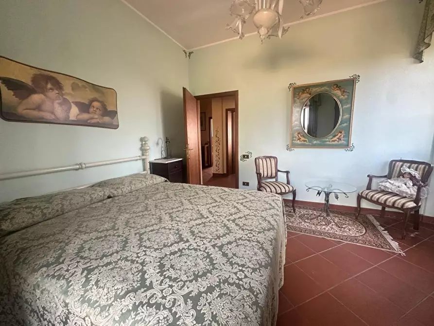 Immagine 16 di Villa in vendita  a Larciano