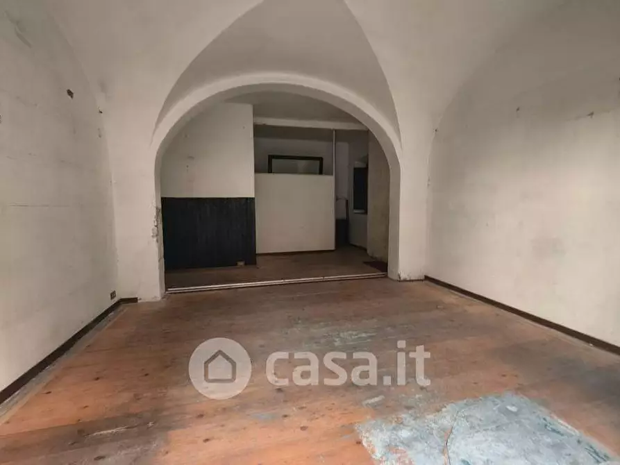 Immagine 3 di Locale commerciale in vendita  a Pisa