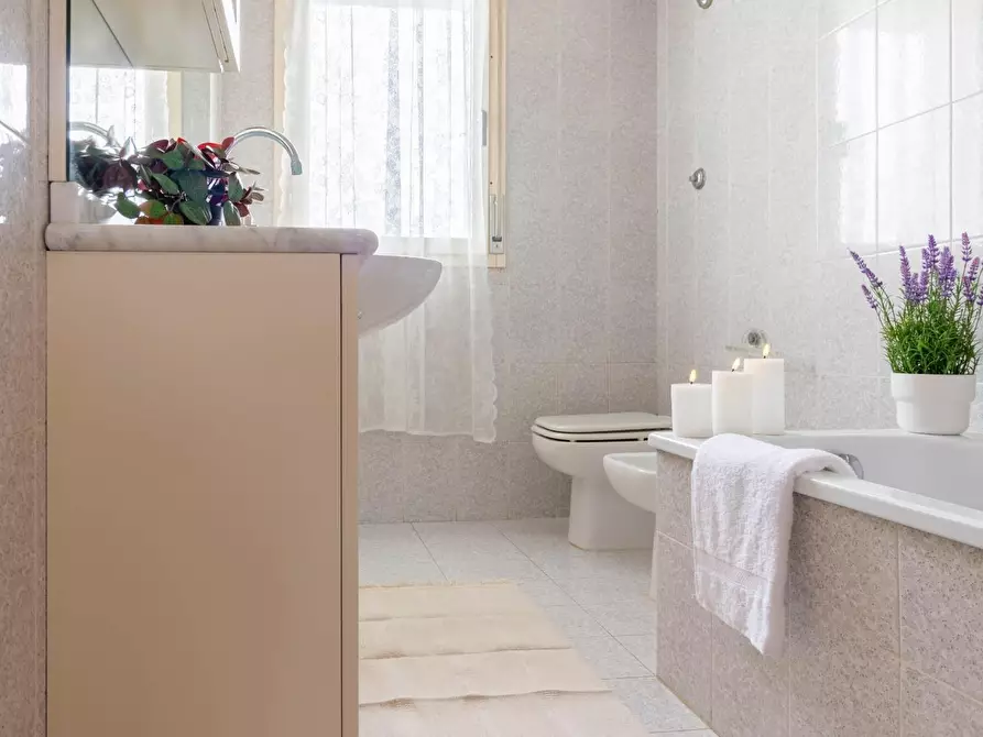 Immagine 31 di Appartamento in vendita  a Ponsacco