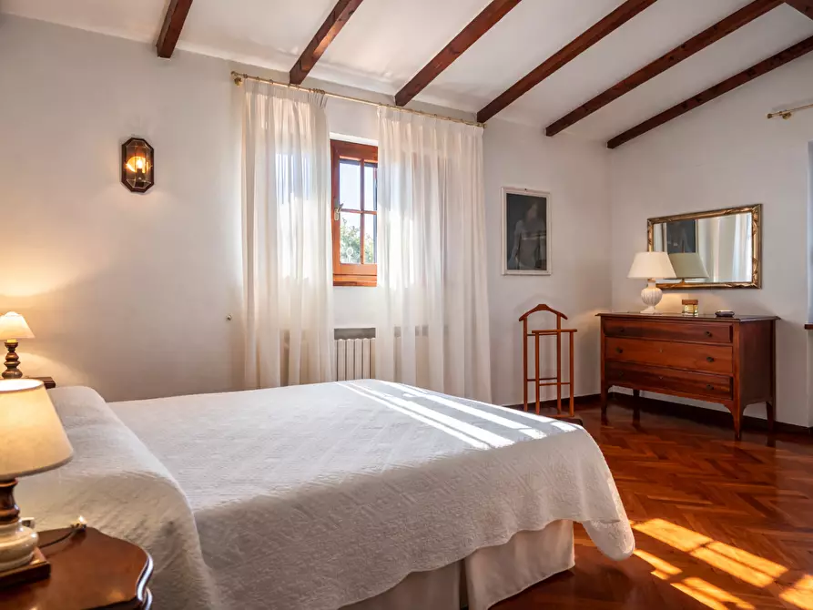 Immagine 13 di Villa in affitto  a Forte Dei Marmi