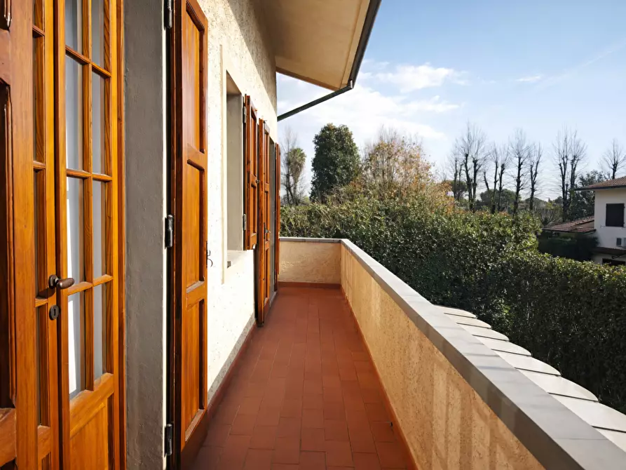 Immagine 9 di Villa in affitto  a Forte Dei Marmi
