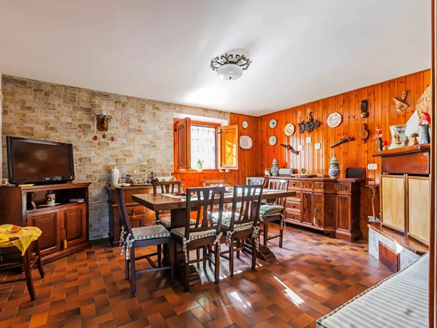 Immagine 21 di Casa indipendente in vendita  a Pescia