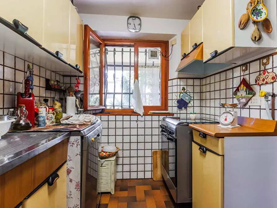 Immagine 25 di Casa indipendente in vendita  a Pescia