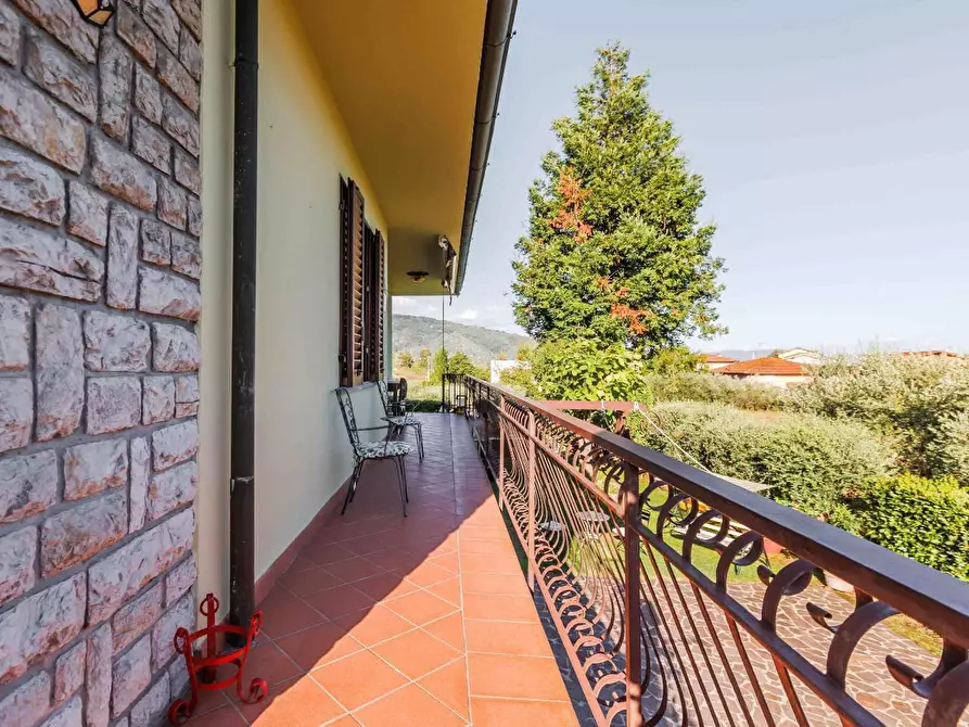 Immagine 39 di Casa indipendente in vendita  a Pescia