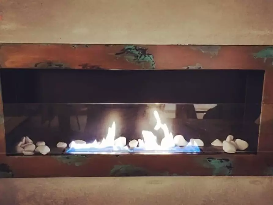 Immagine 6 di Attività commerciale in vendita  a Lequile