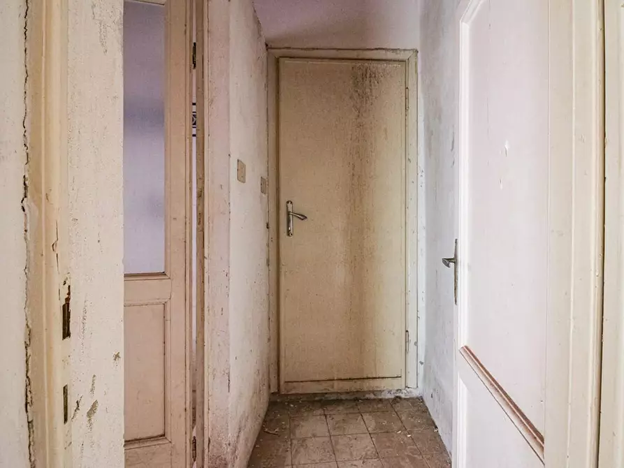 Immagine 36 di Appartamento in vendita  a Pisa