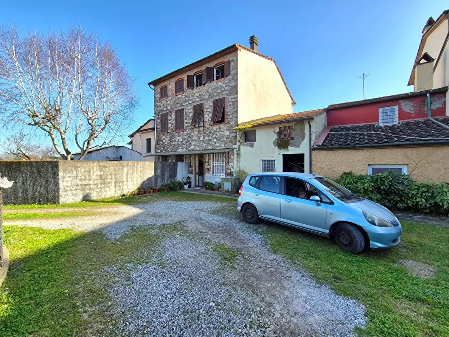 Immagine 2 di Terratetto in vendita  a Capannori