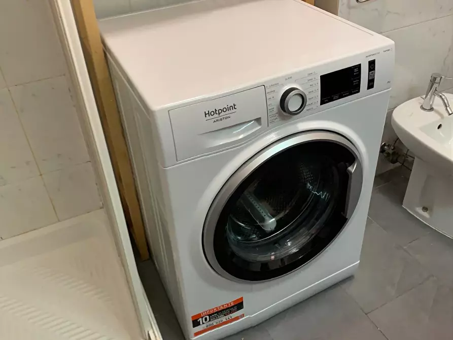 Immagine 17 di Appartamento in affitto  a Pisa