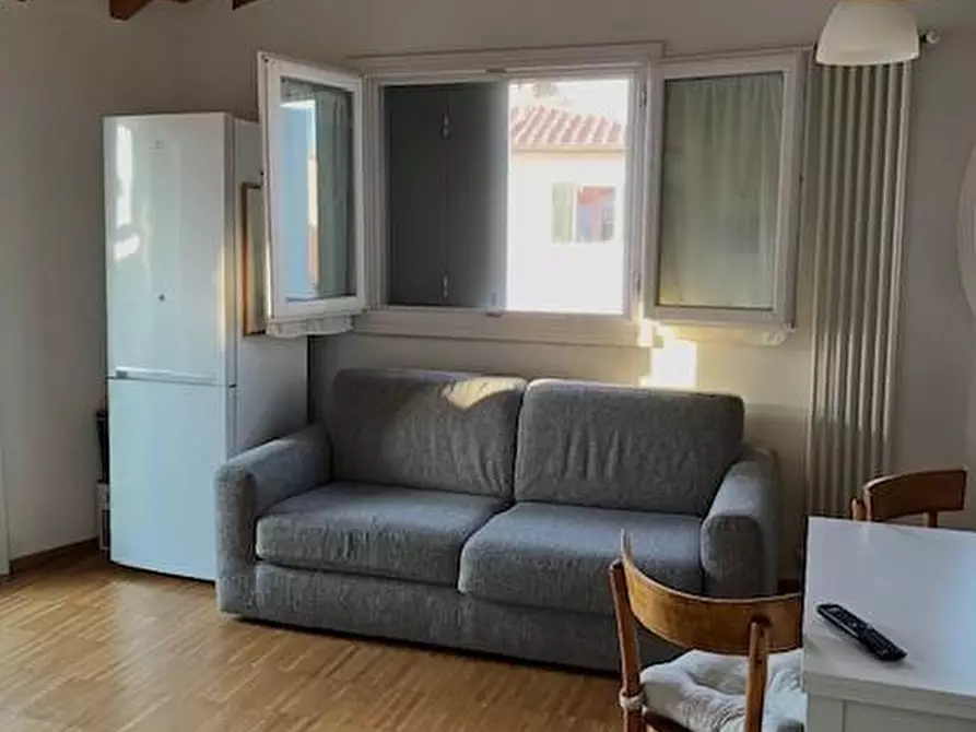 Immagine 1 di Appartamento in affitto  a Pisa