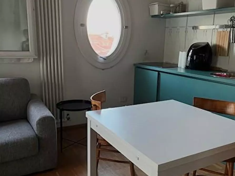 Immagine 4 di Appartamento in affitto  a Pisa