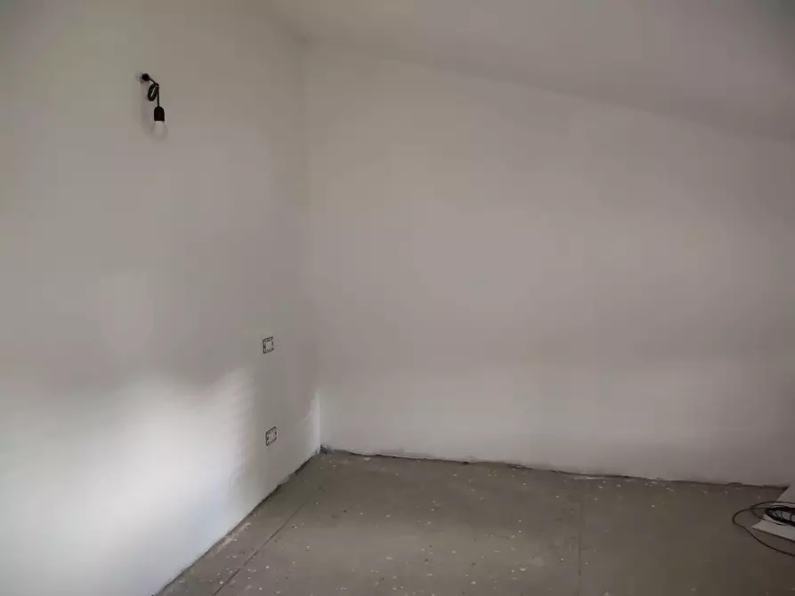 Immagine 17 di Terratetto in vendita  a Capannori