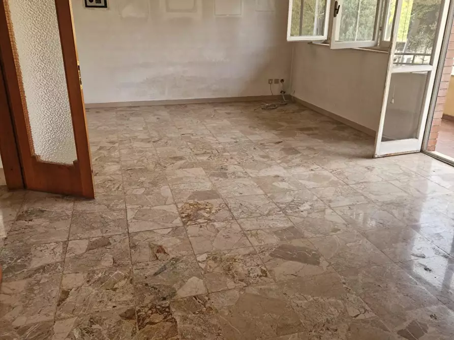 Immagine 39 di Casa indipendente in vendita  a Pisa