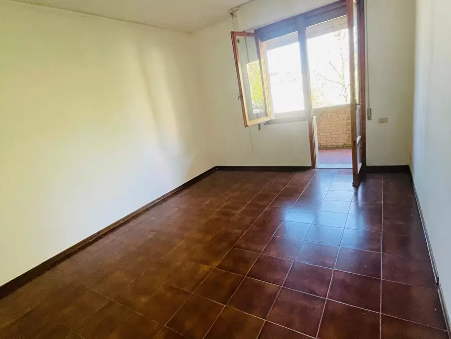 Immagine 4 di Appartamento in vendita  a Siena