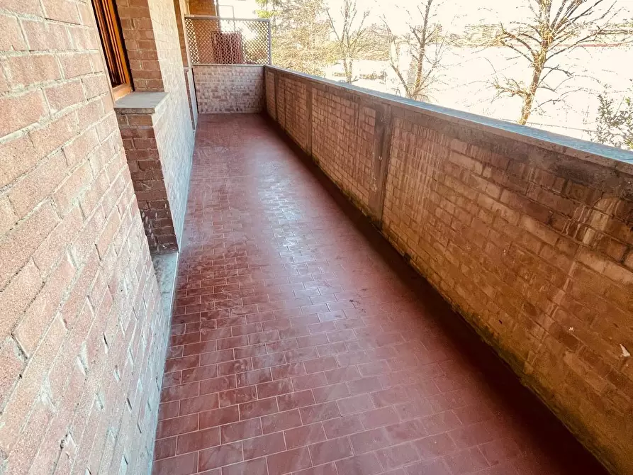 Immagine 8 di Appartamento in vendita  a Siena