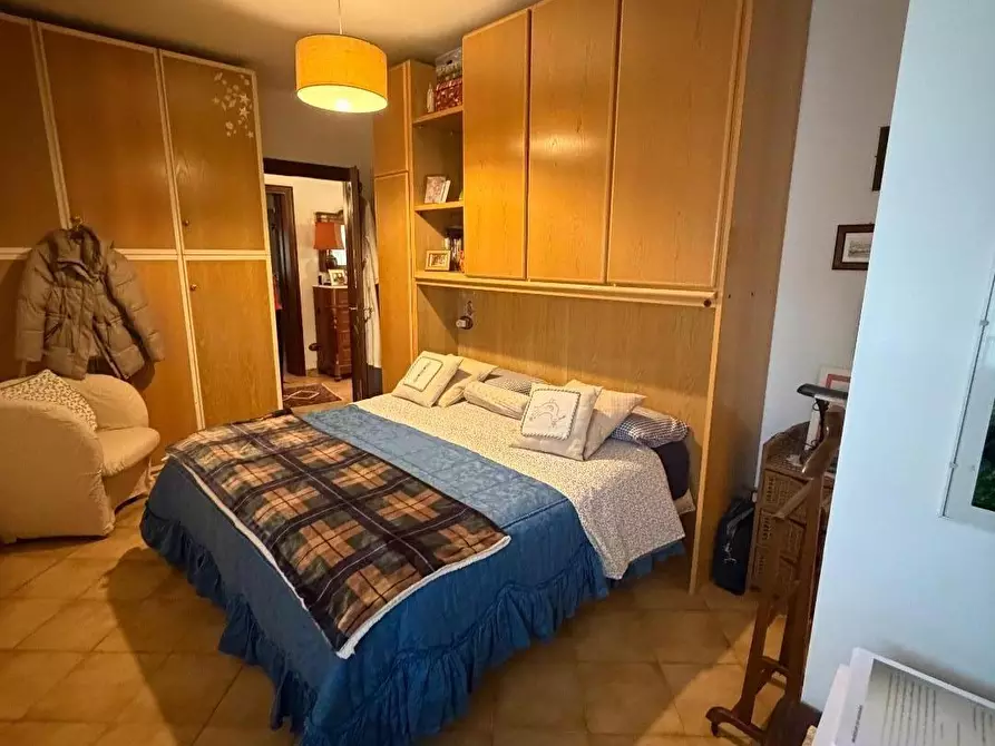 Immagine 19 di Casa trifamiliare in vendita  a Ortonovo