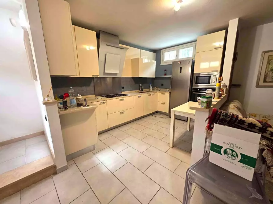 Immagine 21 di Casa bifamiliare in vendita  a Montignoso