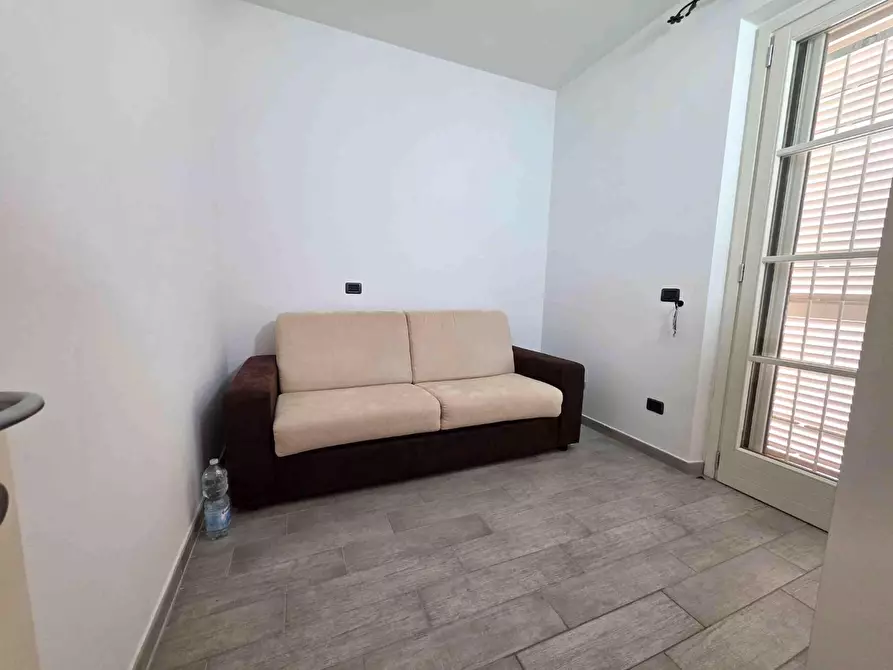 Immagine 19 di Casa bifamiliare in vendita  a Montignoso