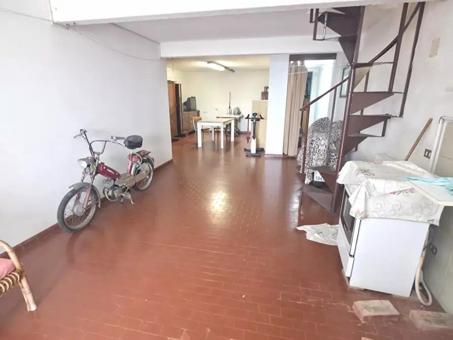 Immagine 34 di Appartamento in vendita  a Cerreto Guidi