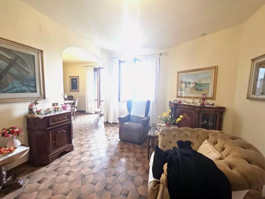 Immagine 4 di Appartamento in vendita  a Cerreto Guidi