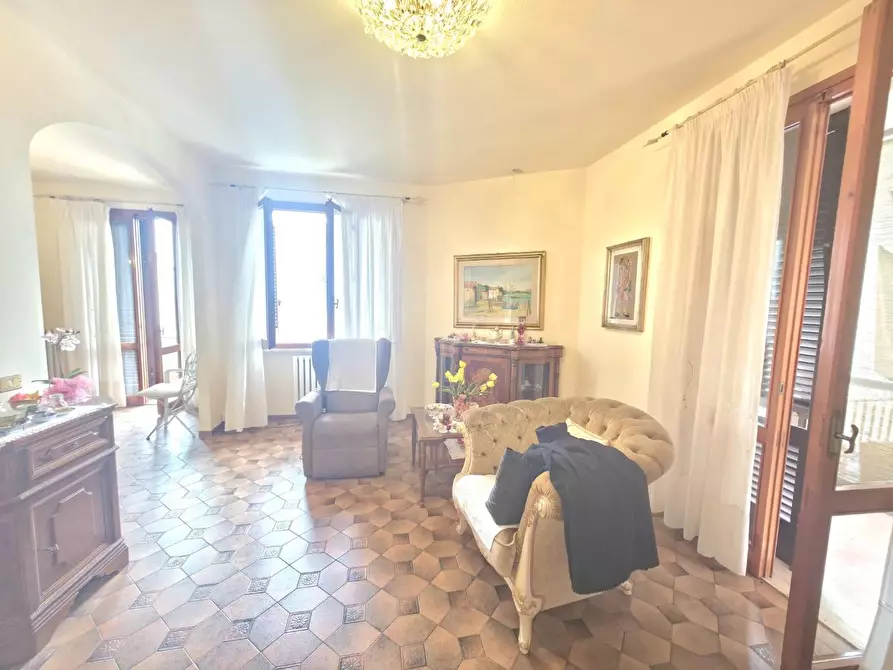 Immagine 2 di Appartamento in vendita  a Cerreto Guidi