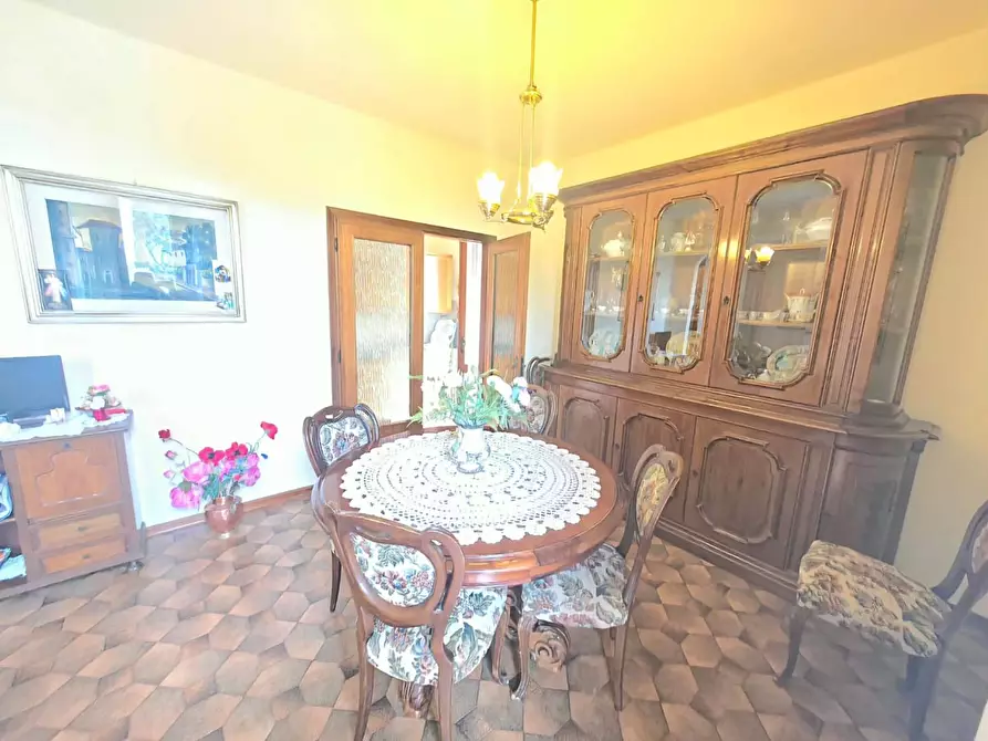 Immagine 9 di Appartamento in vendita  a Cerreto Guidi