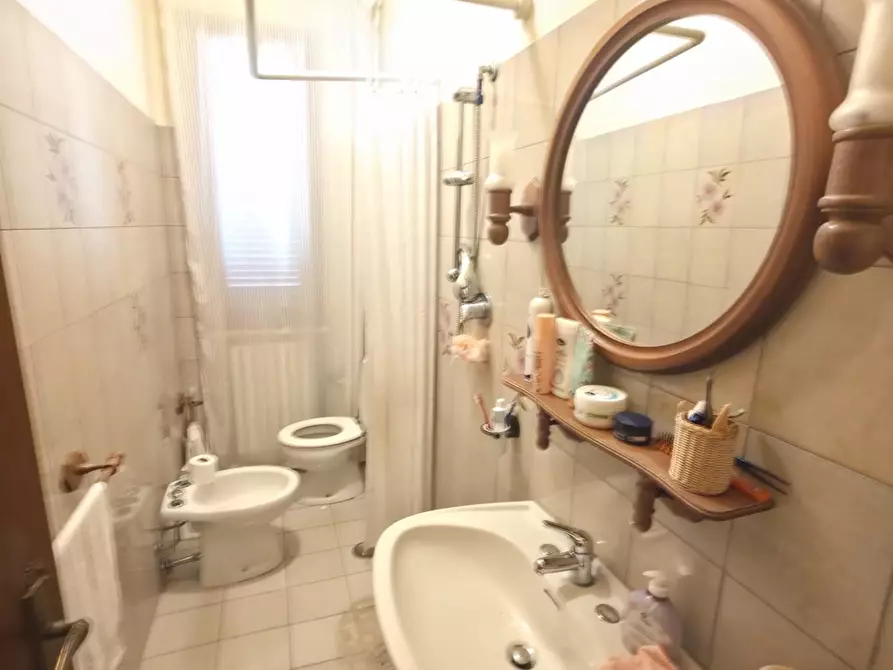 Immagine 23 di Appartamento in vendita  a Cerreto Guidi