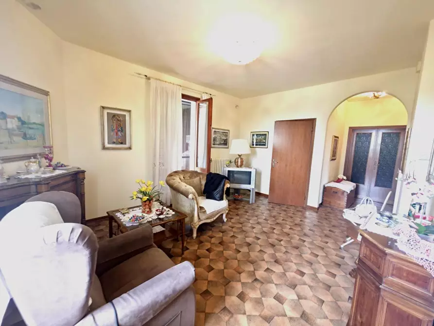 Immagine 3 di Appartamento in vendita  a Cerreto Guidi