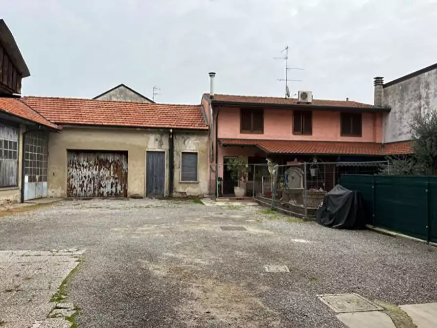 Immagine 20 di Appartamento in vendita  a Cesano Maderno